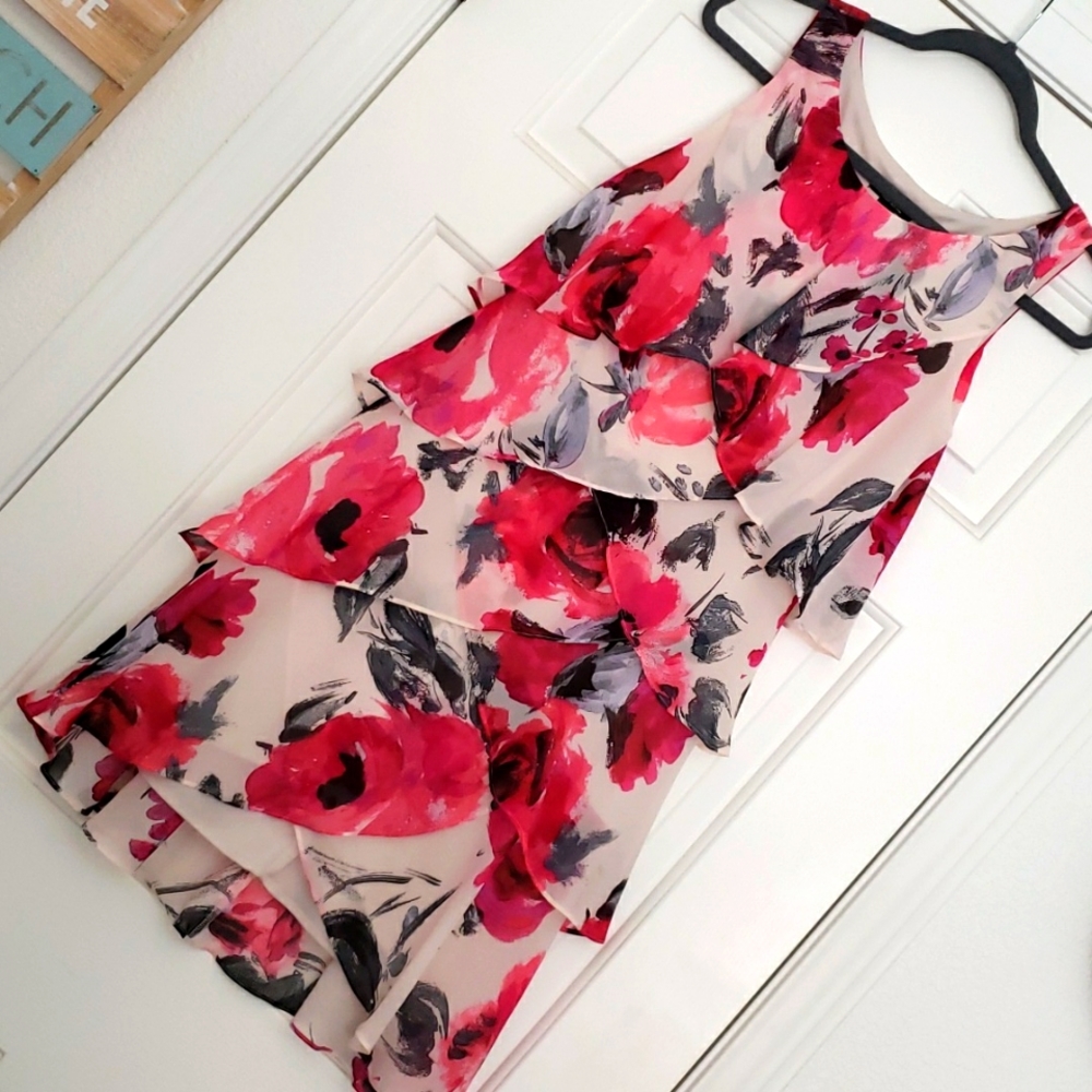 SLNY Sleeveless Dress